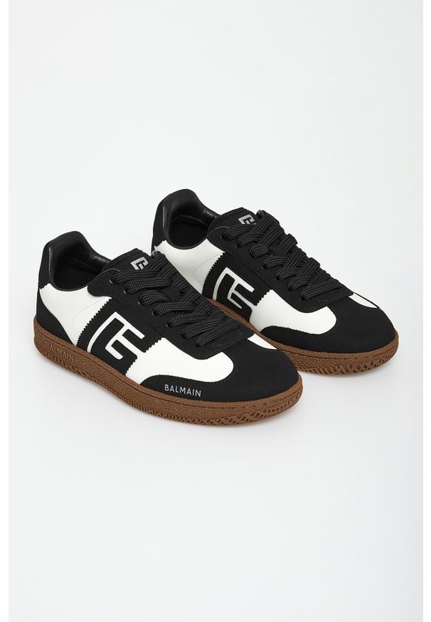 Balmain - Sneakersy damskie skórzane BALMAIN. Materiał: skóra