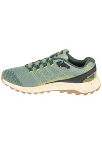 Buty do biegania męskie Merrell Fly Strike. Zapięcie: sznurówki. Kolor: zielony. Materiał: guma, materiał, tkanina, syntetyk. Szerokość cholewki: normalna