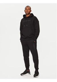 Calvin Klein Spodnie dresowe K10K113838 Czarny Regular Fit. Kolor: czarny. Materiał: bawełna #2