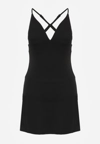 Renee - Czarna Sportowa Sukienka na Skrzyżowanych Ramiączkach Kelaphei. Kolor: czarny. Materiał: tkanina. Długość rękawa: na ramiączkach. Wzór: gładki. Typ sukienki: sportowe. Styl: sportowy #4