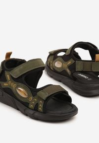 Born2be - Zielone Sandały w Sportowym Stylu ze Skórzaną Wkładką Addnorie. Okazja: na spacer, na co dzień. Zapięcie: rzepy. Kolor: zielony. Materiał: skóra. Styl: sportowy #3