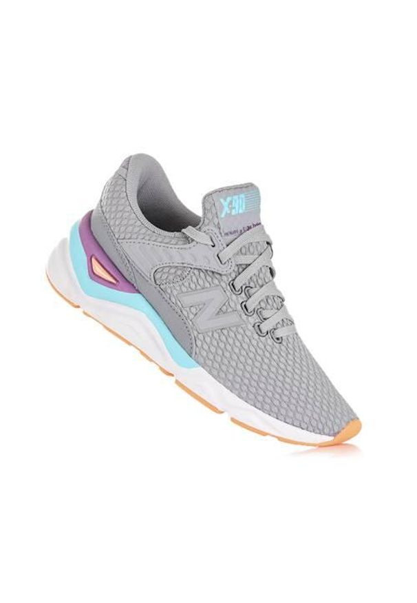 Buty do chodzenia damskie New Balance X90. Zapięcie: sznurówki. Kolor: szary. Materiał: guma, syntetyk, tkanina, materiał. Szerokość cholewki: normalna. Sport: turystyka piesza