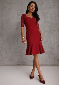 Renee - Bordowa Sukienka VICES o Taliowanym Kroju z Rękawami z Koronki Metirei. Kolor: czerwony. Materiał: koronka. Wzór: koronka. Styl: elegancki #4