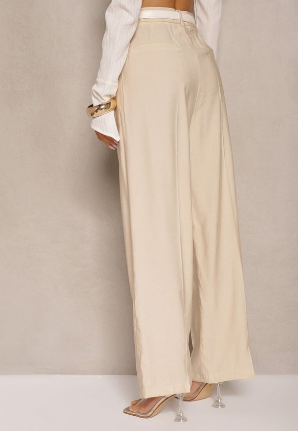 Renee - Jasnobeżowe Garniturowe Spodnie High Waist o Szerokim Kroju Efrase. Okazja: na co dzień. Stan: podwyższony. Kolor: beżowy. Styl: casual