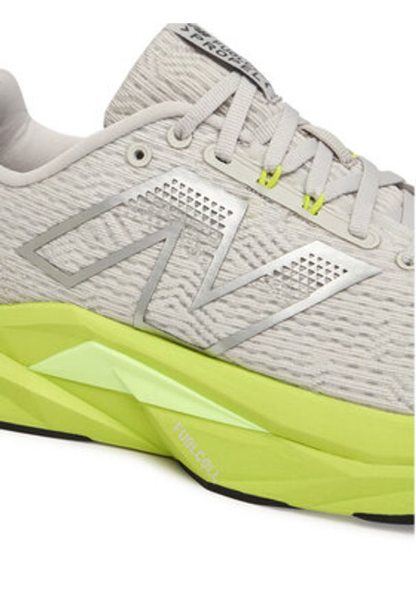 New Balance Buty do biegania PROPELv5 MFCPR9N0 Szary. Kolor: szary. Materiał: materiał