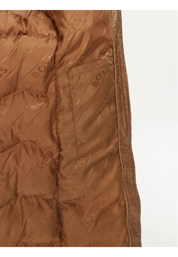 BOSS Płaszcz zimowy Pamaxi3 50524624 Beżowy Regular Fit. Kolor: beżowy. Materiał: syntetyk. Sezon: zima