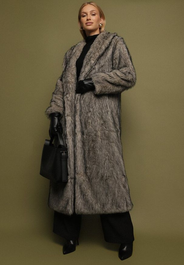 Born2be - Beżowo-Czarny Długi Płaszcz Futrzany z Kołnierzem Banisse. Okazja: na co dzień. Kolor: beżowy. Materiał: futro. Długość: długie. Styl: klasyczny, casual, elegancki