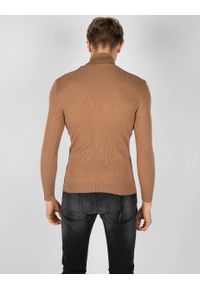 Takeshy Kurosawa Sweter | 83058 | Dolcevita Costina Lana | Mężczyzna | Brązowy. Typ kołnierza: golf. Kolor: brązowy. Materiał: wełna, poliamid, wiskoza, kaszmir. Wzór: ze splotem, aplikacja