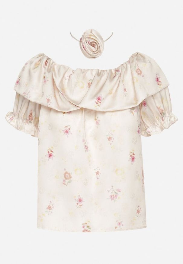 Born2be - Jasnobeżowa Bluzka Typu Hiszpanka z Chokerem w Kształcie Róży Ambidia. Typ kołnierza: dekolt hiszpanka. Kolor: beżowy. Materiał: jeans, materiał. Długość rękawa: krótki rękaw. Długość: krótkie. Styl: elegancki