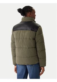 Guess Kurtka zimowa M5BL2A W2202 Zielony Regular Fit. Kolor: zielony. Materiał: syntetyk. Sezon: zima #3