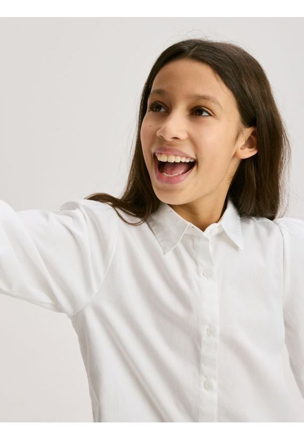 Reserved - Bawełniana koszula - biały. Kolor: biały. Materiał: bawełna