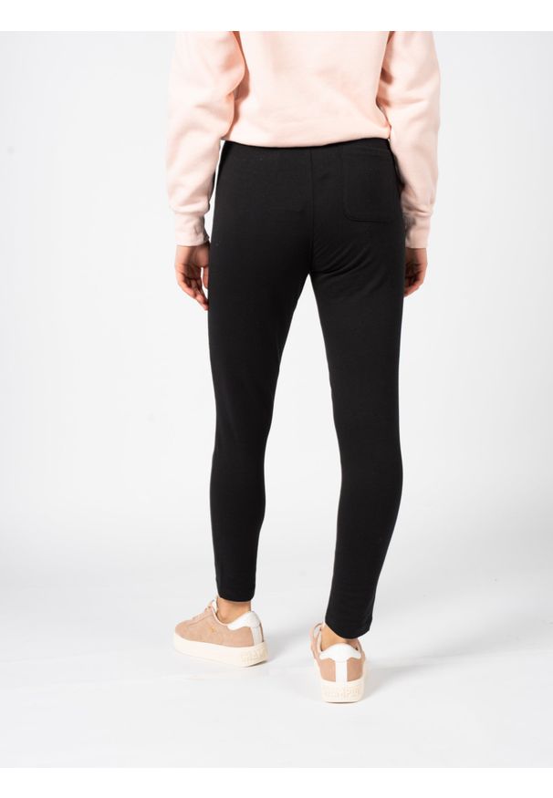 Champion Spodnie | 115408 | Kobieta | Czarny. Okazja: na co dzień. Stan: podwyższony. Kolor: czarny. Materiał: bawełna, elastan. Styl: elegancki, casual