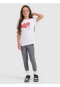 4f - 4F T-shirt regular z nadrukiem świątecznym dziewczęcy - biały 134 (8-9 lat). Kolor: biały. Materiał: jeans, materiał, skóra, bawełna. Wzór: nadruk. Sezon: lato. Styl: wizytowy #2