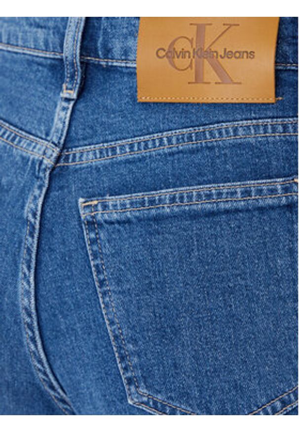 Calvin Klein Jeans Jeansy J20J225505 Niebieski Mom Fit. Kolor: niebieski