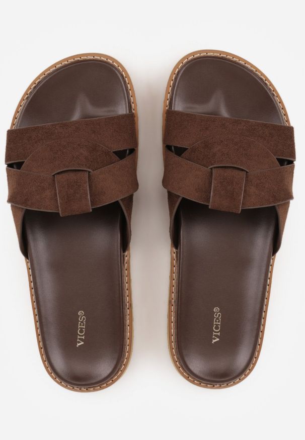 Born2be - Cienobrązowe Klapki VICES z Przeplatanymi Paskami Anreene. Okazja: na co dzień. Kolor: brązowy. Materiał: len. Wzór: paski. Styl: elegancki, casual, klasyczny