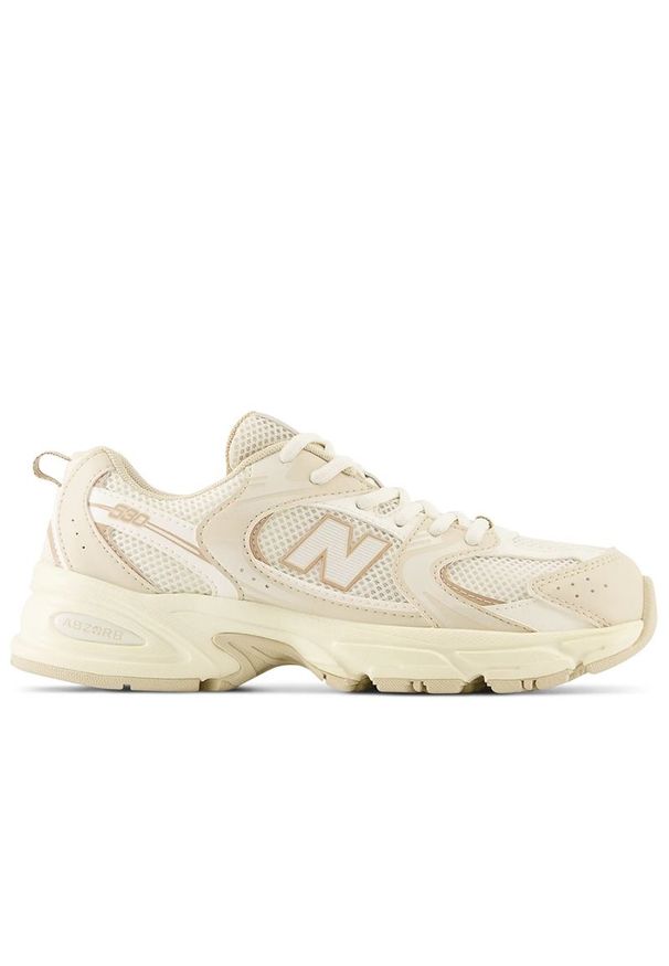 Buty New Balance GR530AA - beżowe. Okazja: na co dzień. Kolor: beżowy. Materiał: guma, syntetyk, materiał. Szerokość cholewki: normalna