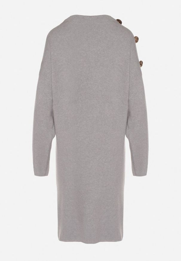 Born2be - Szara Sweterkowa Sukienka Pudełkowa Ozdobiona z Boku Guzikami Tustina. Okazja: na co dzień. Kolor: szary. Materiał: jeans. Wzór: aplikacja. Typ sukienki: proste. Styl: casual, elegancki