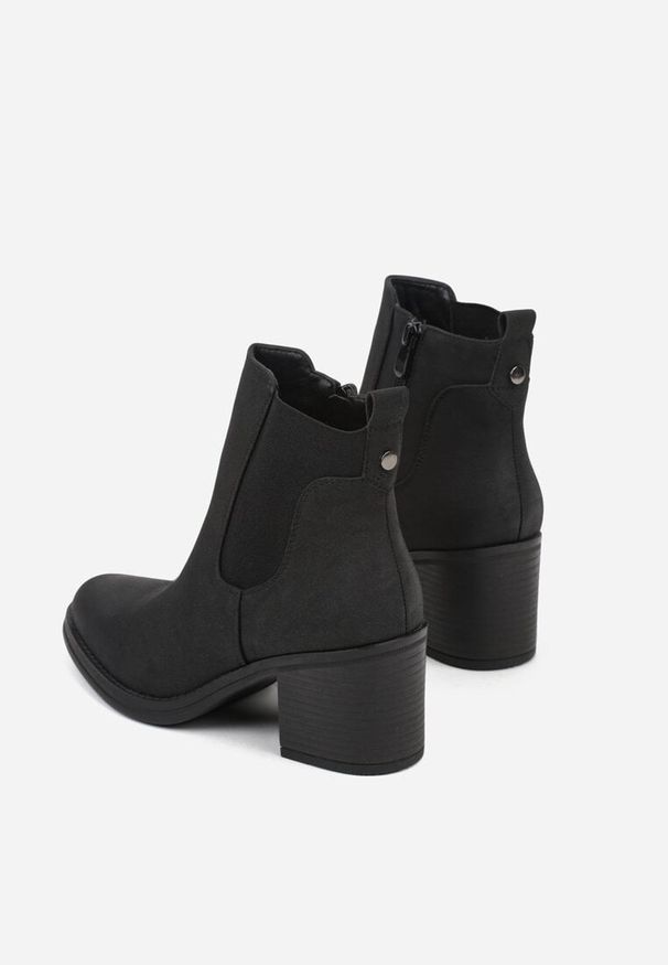 Renee - Czarne Botki Typu Sztyblety na Słupkowym Obcasie Levea. Okazja: na co dzień. Zapięcie: zamek. Kolor: czarny. Materiał: jeans. Obcas: na obcasie. Styl: casual, klasyczny, elegancki, wizytowy. Wysokość obcasa: średni