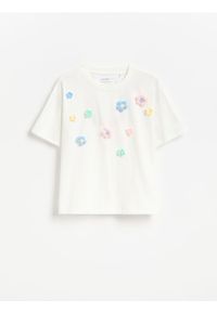 Reserved - Bawełniany t-shirt z aplikacją 3d - złamana biel. Materiał: bawełna. Wzór: aplikacja #1