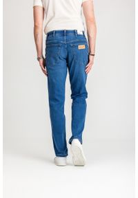 Wrangler - SPODNIE JEANSOWE MĘSKIE WRANGLER TEXAS RUSTIC 112352715. Okazja: na co dzień, do pracy. Sezon: lato. Styl: klasyczny, casual #3
