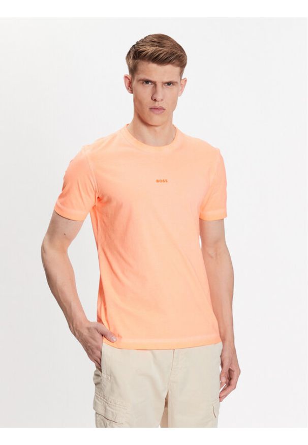 BOSS - Boss T-Shirt 50477433 Pomarańczowy Regular Fit. Kolor: pomarańczowy. Materiał: bawełna