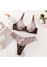 Intica - Zestaw bielizny z delikatnej koronki na specjalne okazje Eivor. Materiał: koronka. Wzór: koronka