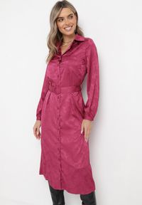Born2be - Fioletowa Koszulowa Sukienka Midi z Materiałowym Paskiem Gloriese. Kolor: fioletowy. Materiał: materiał. Typ sukienki: koszulowe. Długość: midi #1