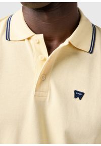 Wrangler - MESKA KOSZULKA WRANGLER POLO SHIRT BANANA CREPE 112362826. Typ kołnierza: polo #2
