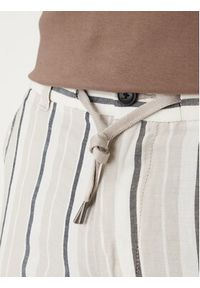 BOSS Szorty materiałowe 50561129 Beżowy Regular Fit. Kolor: beżowy. Materiał: bawełna #5