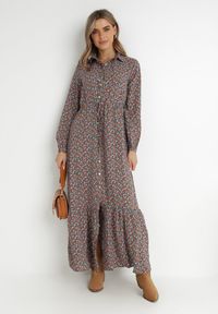 Born2be - Ciemnozielona Sukienka Hesolis. Kolor: zielony. Wzór: nadruk, aplikacja, kwiaty. Typ sukienki: koszulowe. Styl: klasyczny. Długość: maxi #6