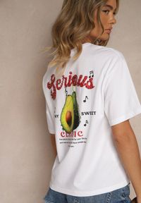Renee - Biały T-shirt z Bawełną ze Wzorem Awokado Tilannia. Okazja: na co dzień. Kolor: biały. Materiał: bawełna. Styl: casual