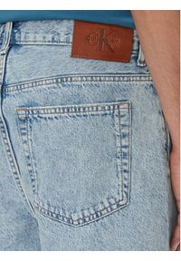 Calvin Klein Jeans Szorty jeansowe 90's LV04RB930G Niebieski Regular Fit. Kolor: niebieski. Materiał: bawełna #5