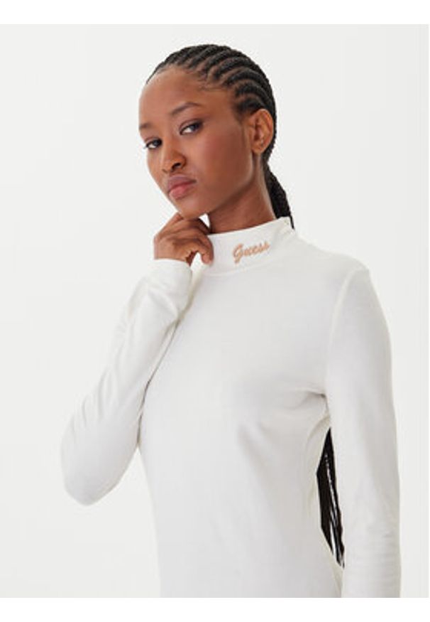 Guess Sukienka codzienna V5BK04 KCBF1 Écru Slim Fit. Okazja: na co dzień. Materiał: bawełna. Typ sukienki: proste. Styl: casual