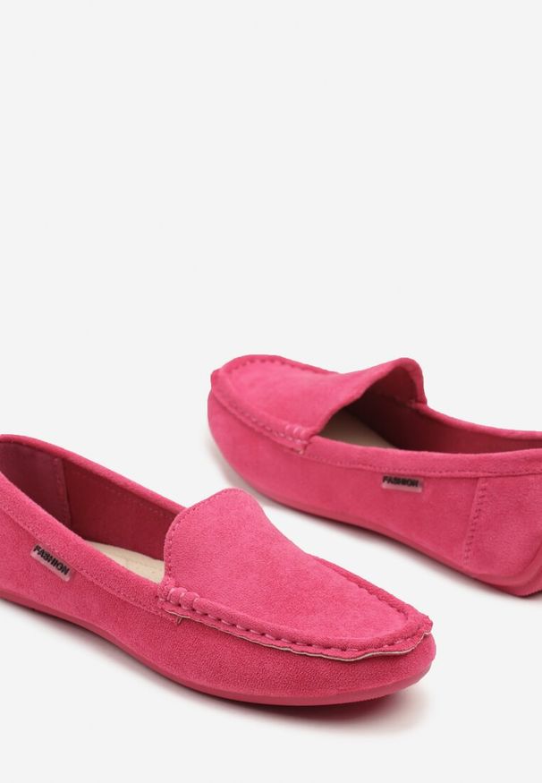Renee - Różowe Mokasyny z Ekozamszu Zdobione Przeszyciami Zeanise. Kolor: różowy. Materiał: jeans. Wzór: aplikacja. Obcas: na obcasie. Styl: klasyczny, elegancki. Wysokość obcasa: niski