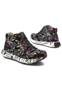 Czarne Botki Laura Vita Wzorzyste Obuwie Damskie Premium. Okazja: na spacer, na co dzień. Kolor: czarny. Szerokość cholewki: normalna. Wzór: kolorowy, haft, aplikacja, kwiaty. Styl: marine, casual #4