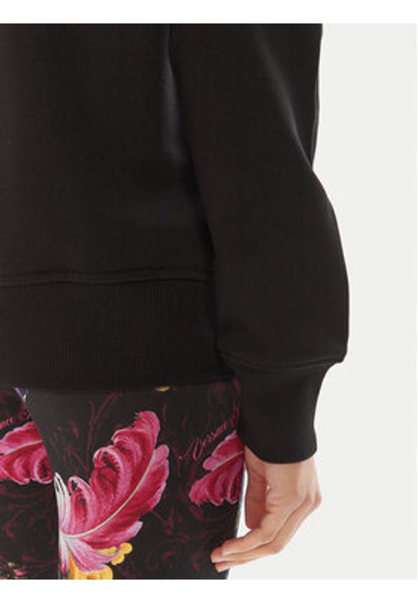 Versace Jeans Couture Bluza 79HAIB00 CFB00 Czarny Regular Fit. Typ kołnierza: kołnierzyk włoski. Kolor: czarny. Materiał: bawełna