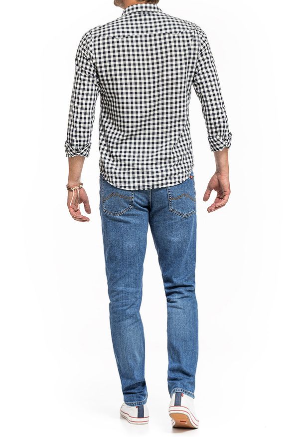 Mustang - MUSTANG TRAMPER TAPERED MĘSKIE SPODNIE JEANSOWE JEANSY DENIM BLUE 1014043 5000 682. Okazja: na co dzień, na spotkanie biznesowe, do pracy, na randkę. Styl: klasyczny, sportowy, casual, biznesowy, elegancki