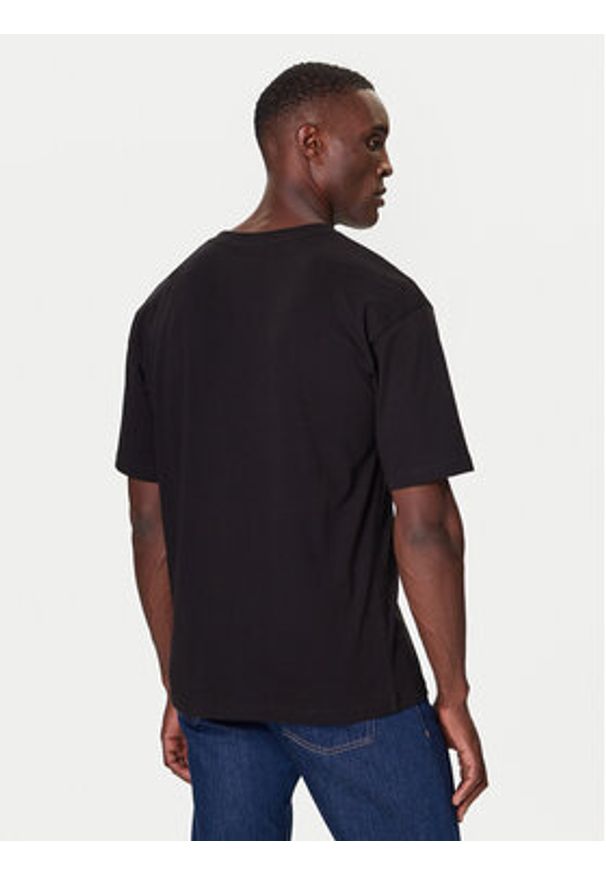 TOMMY HILFIGER - Tommy Hilfiger T-Shirt UM0UM03685 Czarny Relaxed Fit. Kolor: czarny. Materiał: bawełna