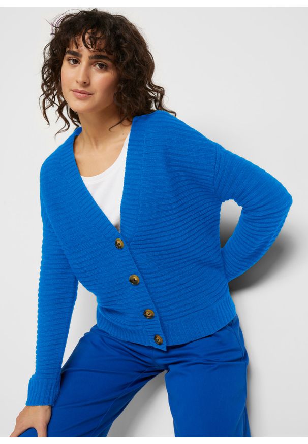 bonprix - Sweter rozpinany w krótszym fasonie. Typ kołnierza: dekolt w serek. Kolor: niebieski. Długość: krótkie