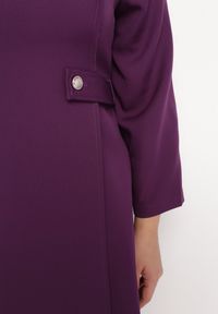Born2be - Ciemnofioletowa Sukienka Mini z Paskiem Perdel. Kolor: fioletowy. Wzór: paski. Długość: mini #4