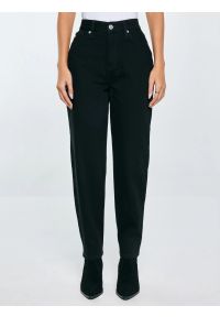 Big-Star - Jeansy damskie mom jeans czarne Silla 936. Okazja: na co dzień. Stan: podwyższony. Kolor: czarny. Sezon: lato. Styl: casual, elegancki