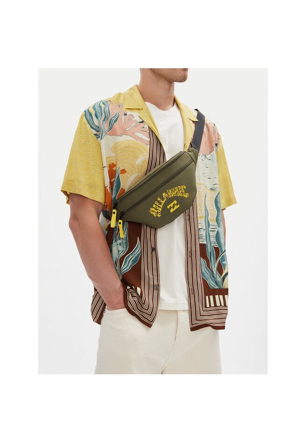 Nerka Billabong. Kolor: brązowy