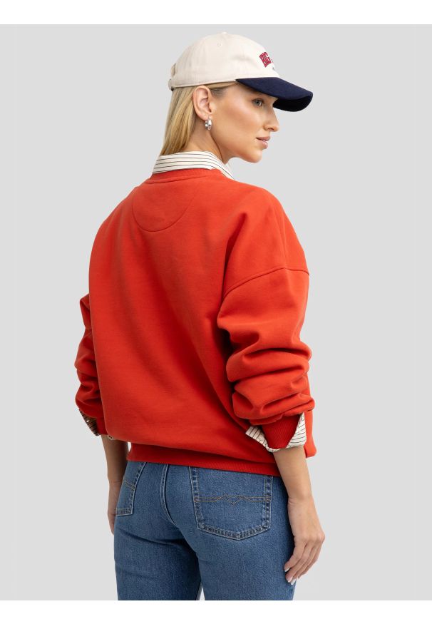 Big-Star - Bluza damska z logo BIG STAR czerwona Rubekana 704. Okazja: na uczelnię. Kolor: czerwony. Materiał: dresówka, bawełna, dzianina, jeans. Styl: retro, klasyczny