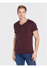 HOM Podkoszulek Tencel Soft 402466 Bordowy Regular Fit. Kolor: czerwony. Materiał: lyocell