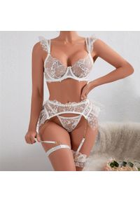 Intica - Komplet bielizny z haftem na specjalne okazje Myrilla. Kolor: różowy. Materiał: materiał. Wzór: haft #6