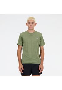 Koszulka męska New Balance MT41253DEK – zielona. Kolor: zielony. Materiał: materiał, poliester. Sport: fitness