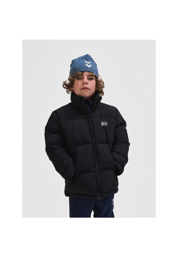 Kurtka wodoodporna dla dziecka Hummel hmlCRISP. Kolor: czarny. Materiał: materiał