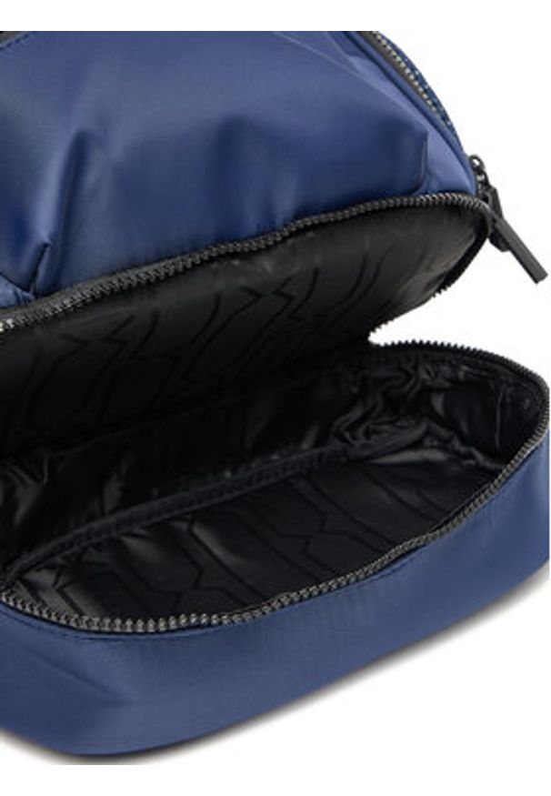 Hunter Plecak CEO-HUNTER_ACCCS_05_AW2025 Granatowy. Kolor: niebieski. Materiał: materiał