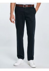 Big-Star - Spodnie męskie chinosy czarne Trevor 906. Okazja: na co dzień. Kolor: czarny. Materiał: materiał, tkanina. Wzór: nadruk, haft. Styl: casual, klasyczny #1