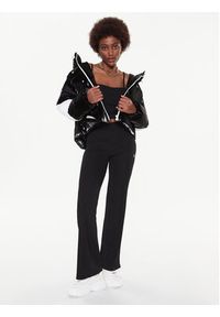 Calvin Klein Jeans Kurtka puchowa J20J220344 Czarny Oversize. Kolor: czarny. Materiał: syntetyk